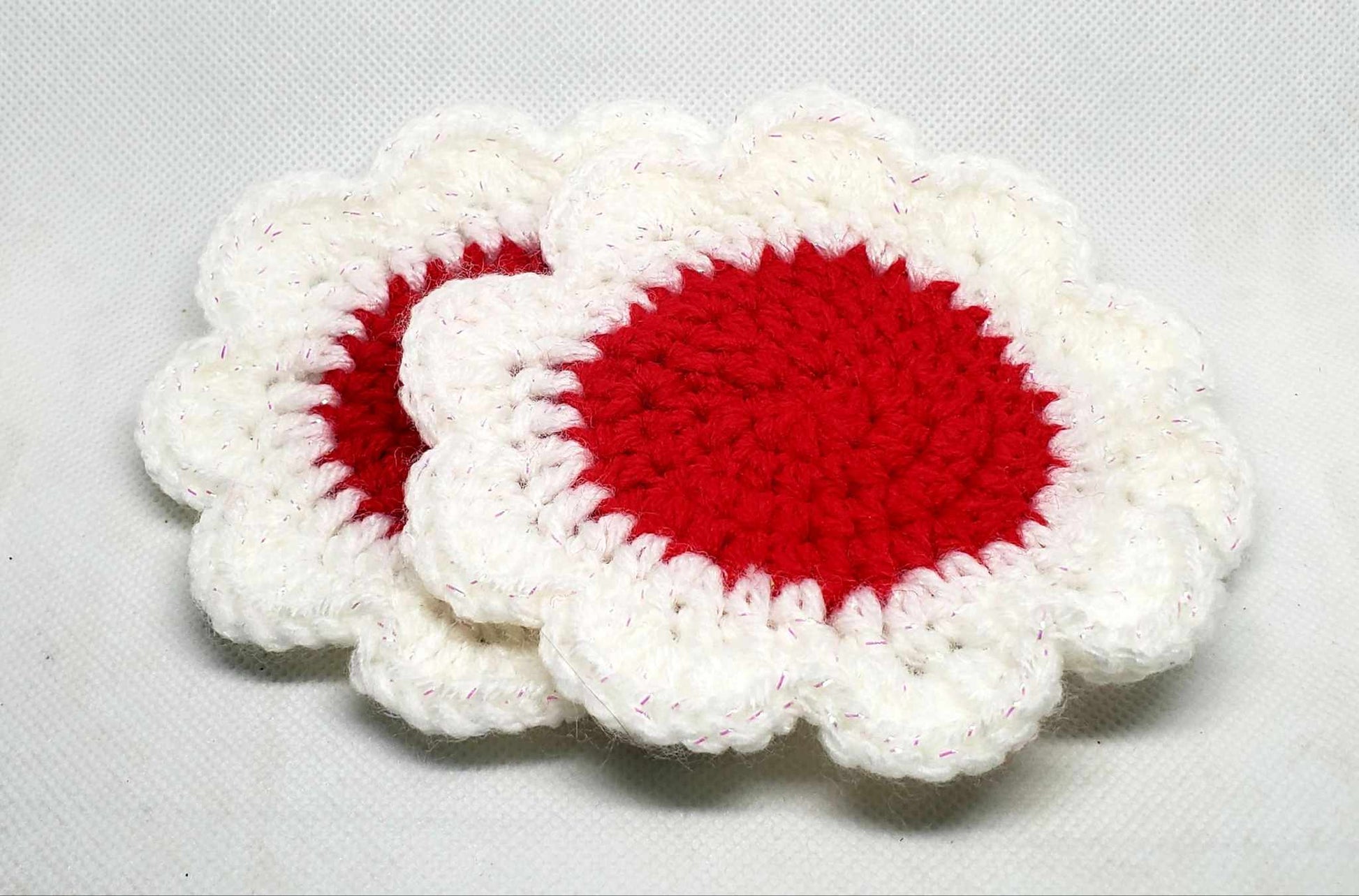 Set of 2 red and white sparkle coasters